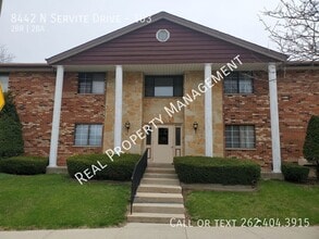 Building Photo - 8442 N Servite Dr