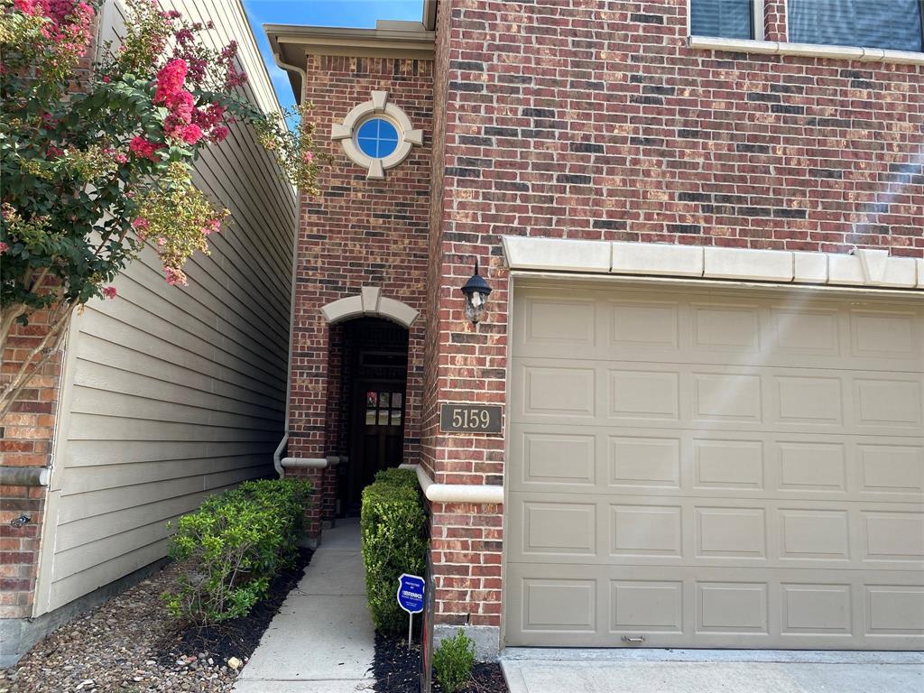 Primary Photo - 5159 Oasis Park Ln