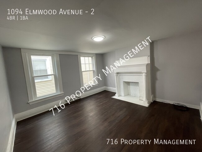 Foto del edificio - Spacious 4 bedroom right in Elmwood Village!