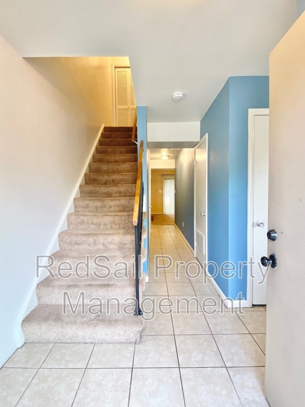 Foto del edificio - 1058 Willow Green Dr