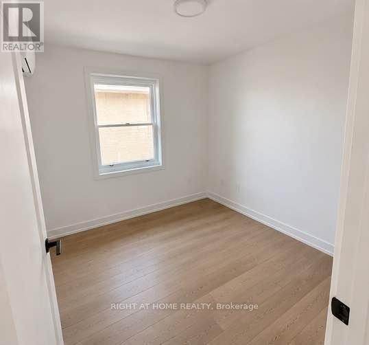 Building Photo - 113 Crocus Dr