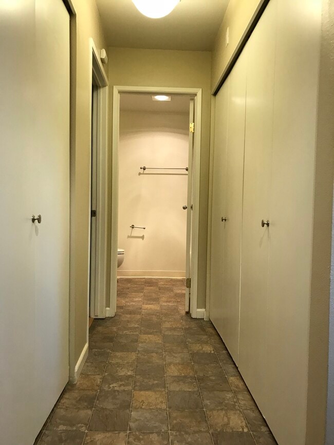 Photo - 5300 Harbour Pointe Blvd Apartment