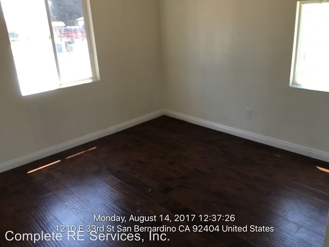 Building Photo - 1210 E 33rd St