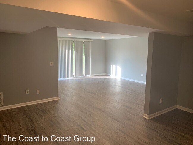 Foto del edificio - 2 br, 2.5 bath House - 2947 Meadowbrook