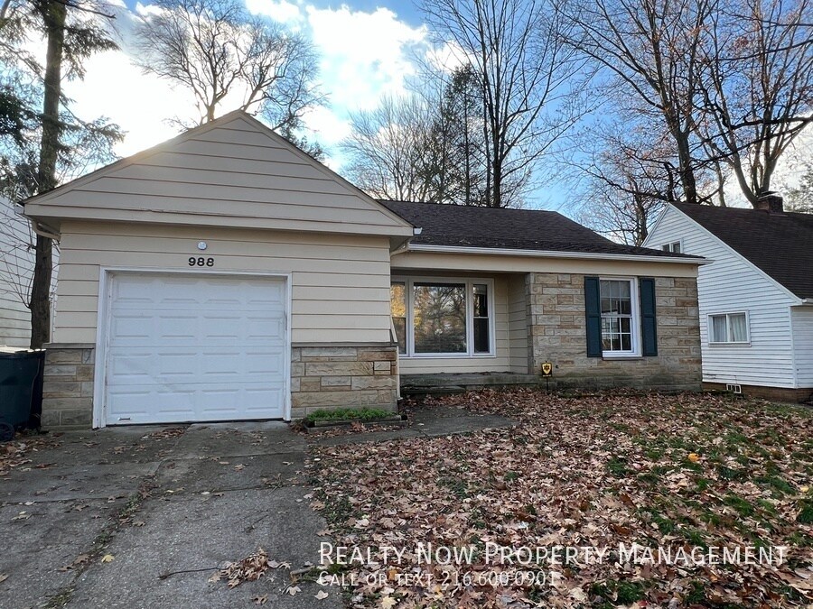 Foto principal - 988 Keystone Dr