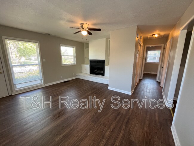 Foto del edificio - 8207 E 50th St