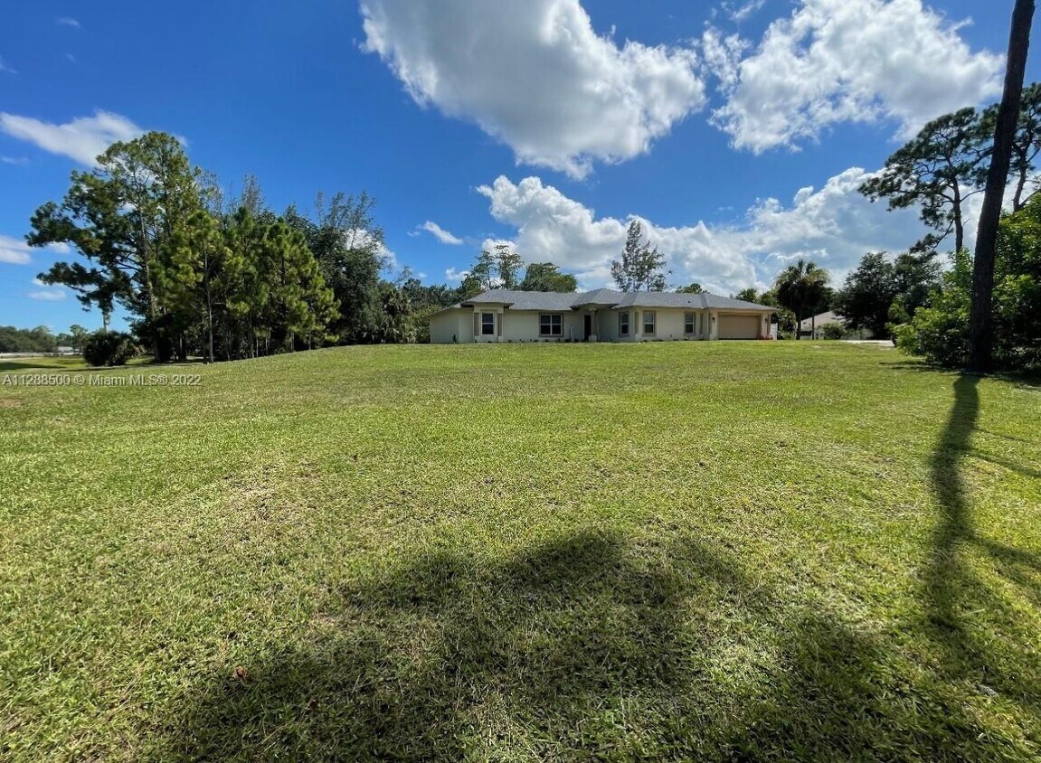 16882 Pleasure Dr W, Loxahatchee, FL 33470 House Rental in