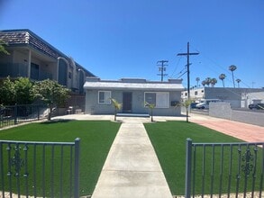 Building Photo - 1415 Centinela Ave
