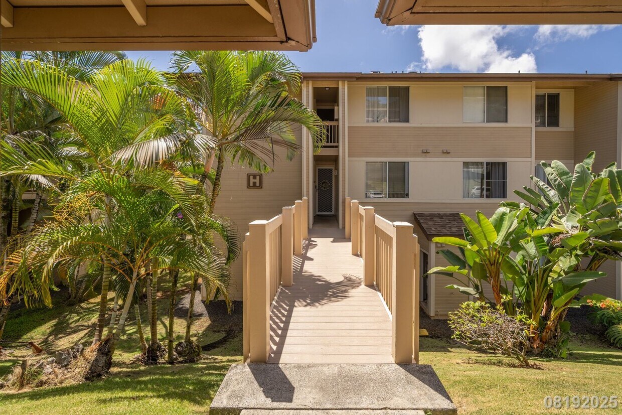 Foto principal - 95-968-968 Wikao St