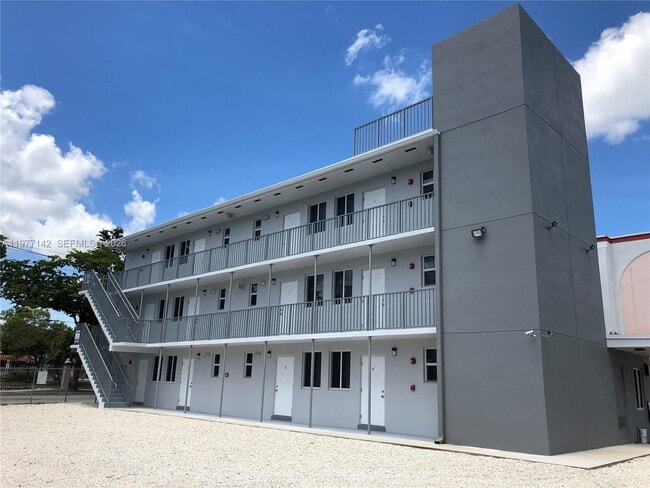 Foto del edificio - 1737 NW 3rd Ave