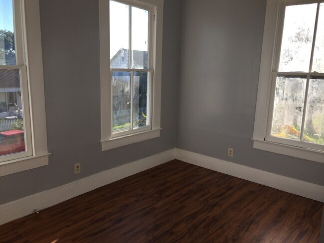Foto del edificio - Comfortable 2 bedroom house in Galveston