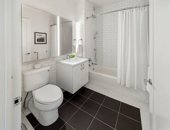 Foto del edificio - 132 Cedar St