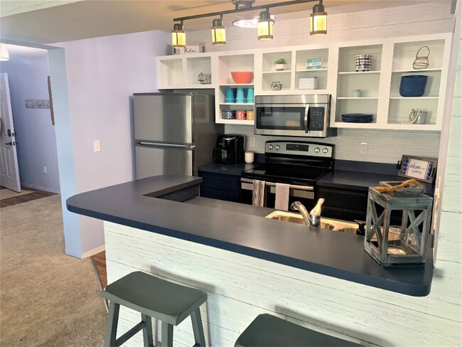 Building Photo - 352 Clinton Reef Dr