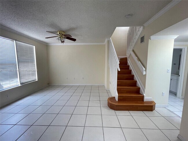 Foto del edificio - 8725 SW 152nd Ave