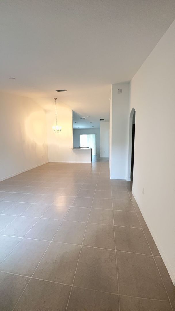 Building Photo - BRAND NEW Beautiful 4-bedroom, 3-bathroom ...