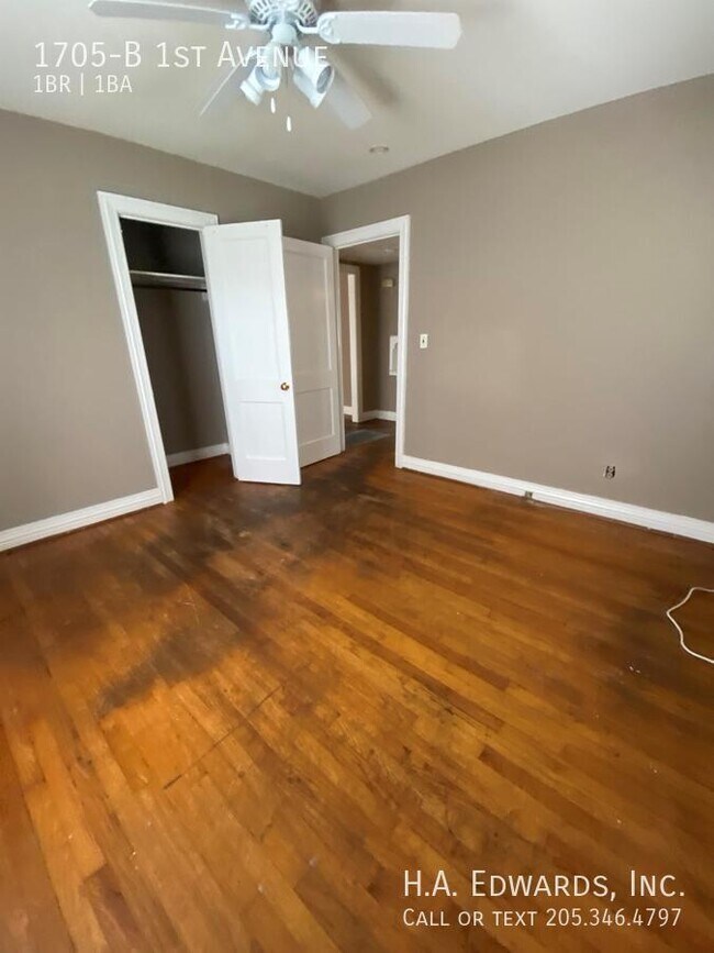 Foto del edificio - 1705 1st Ave