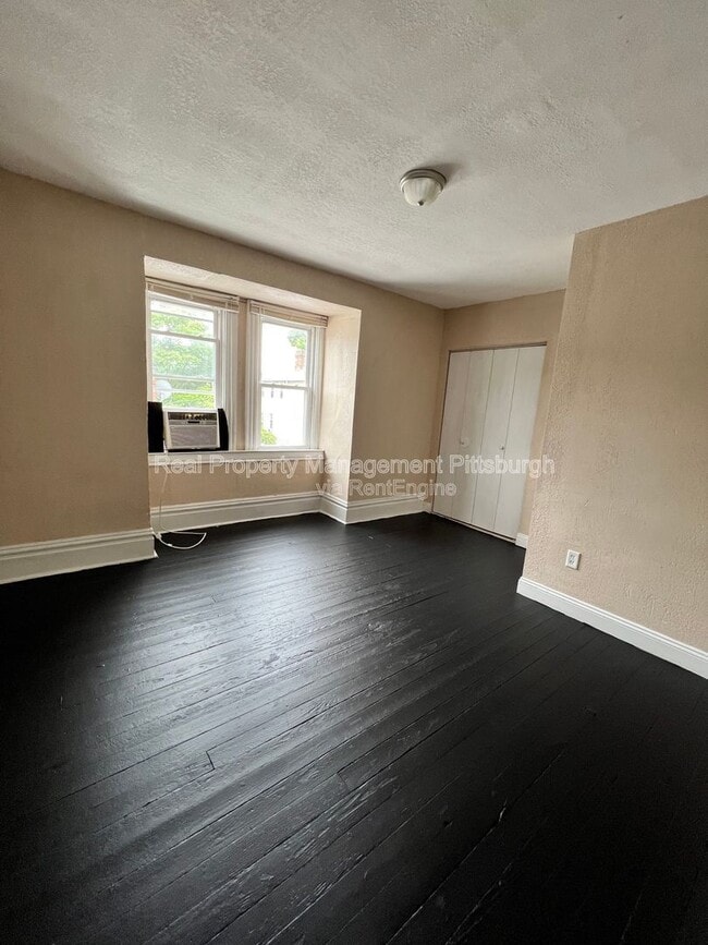 Photo - 218 Kearsarge St Apartment