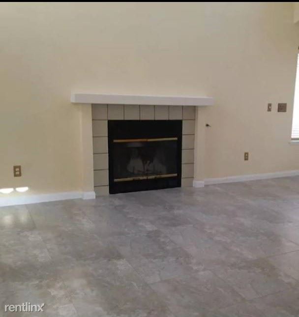 Foto del edificio - 3 br, 2.5 bath House - 5121 Yvonne Way