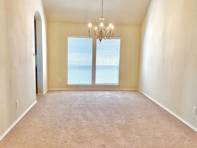 Foto del edificio - 3711 Rocky Ledge Ln
