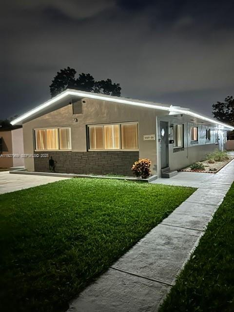 Foto principal - 2325 Taft St