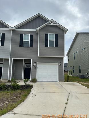 Building Photo - 215 Shallowbag Bay Ln
