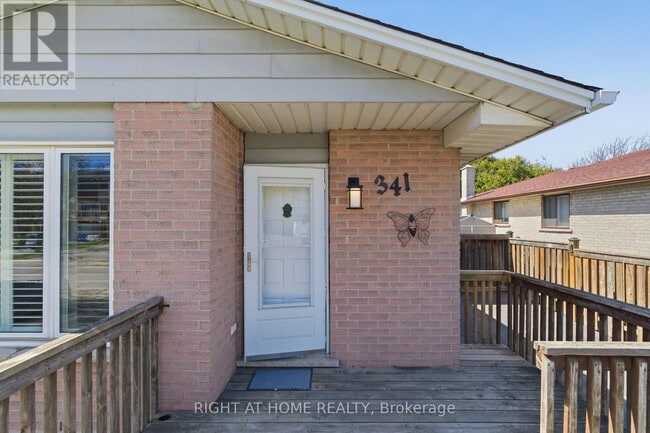 Building Photo - 341 Rexford Dr