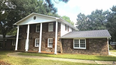 Building Photo - 104 Carter Woods Dr