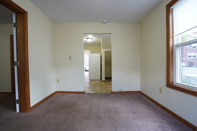 Photo - 96 Nichols Ave Apartment