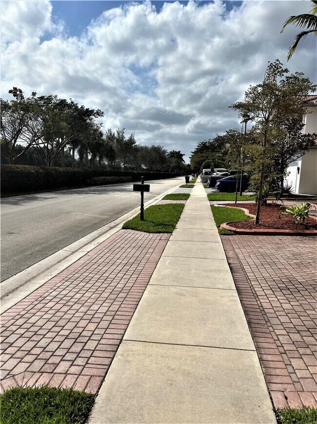 Foto del edificio - 17989 SW 54th St