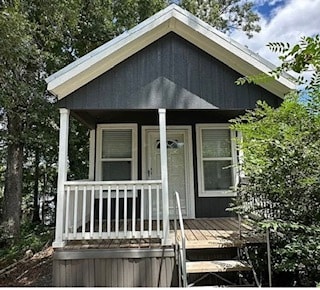 Building Photo - 913 Finks Hideaway Rd