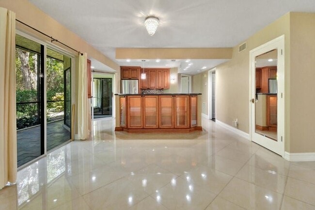 Foto del edificio - 5590 Coach House Cir