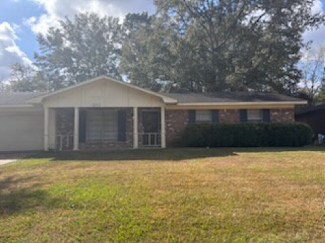 Foto principal - 1853 Smallwood St