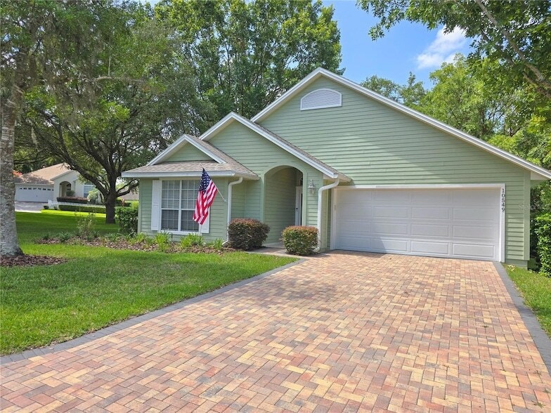 Foto principal - 10545 NW 32nd Rd
