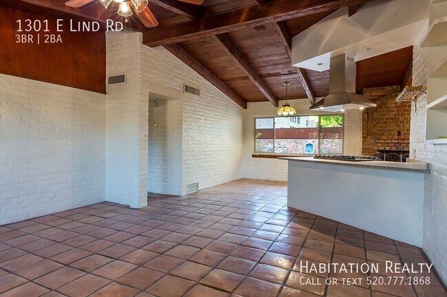Building Photo - Rare opportunity to rent in Richland Heigh...