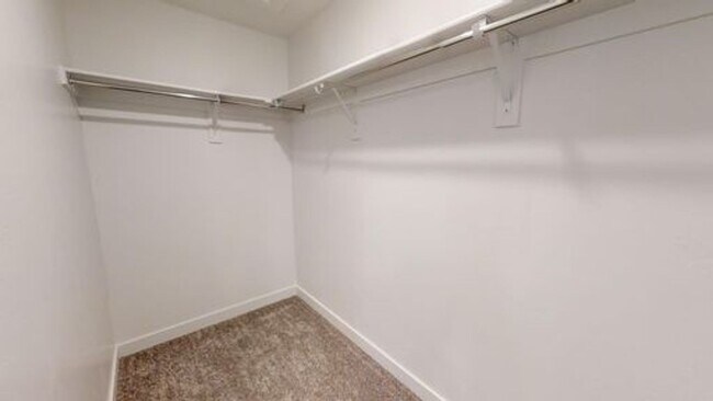 Foto del edificio - LUXURY TOWNHOME IN OREM!!!