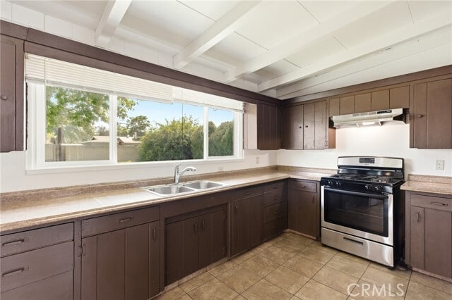 Foto del edificio - 40861 Whittier Ave