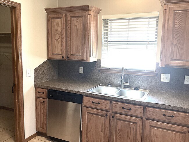 Foto del edificio - 1405 SE 16th St