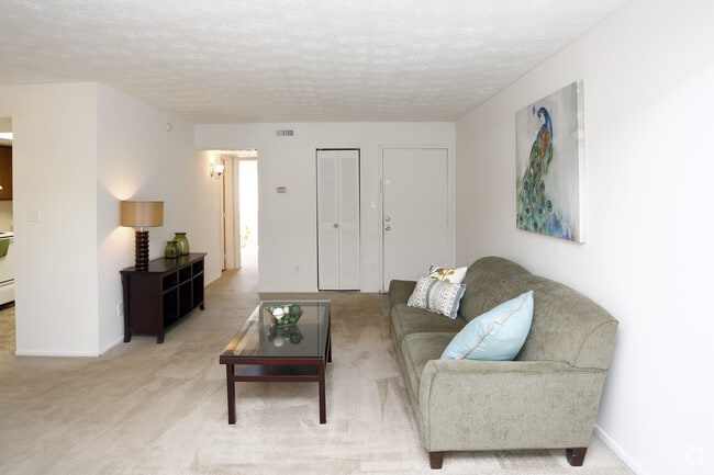 Living Room - ReNew at the Crossing