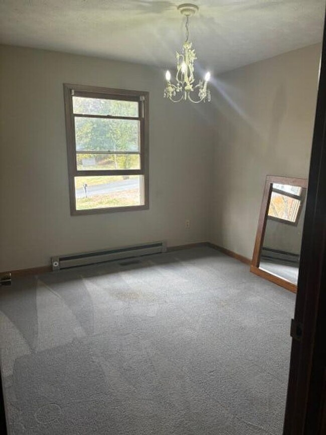 Foto del edificio - 258 Flat Creek Ln
