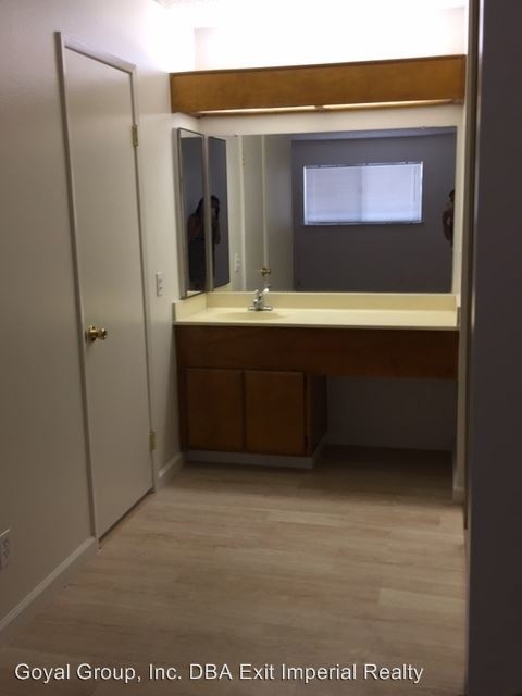 Building Photo - 4 br, 2 bath House - 708 W Calle de Oro