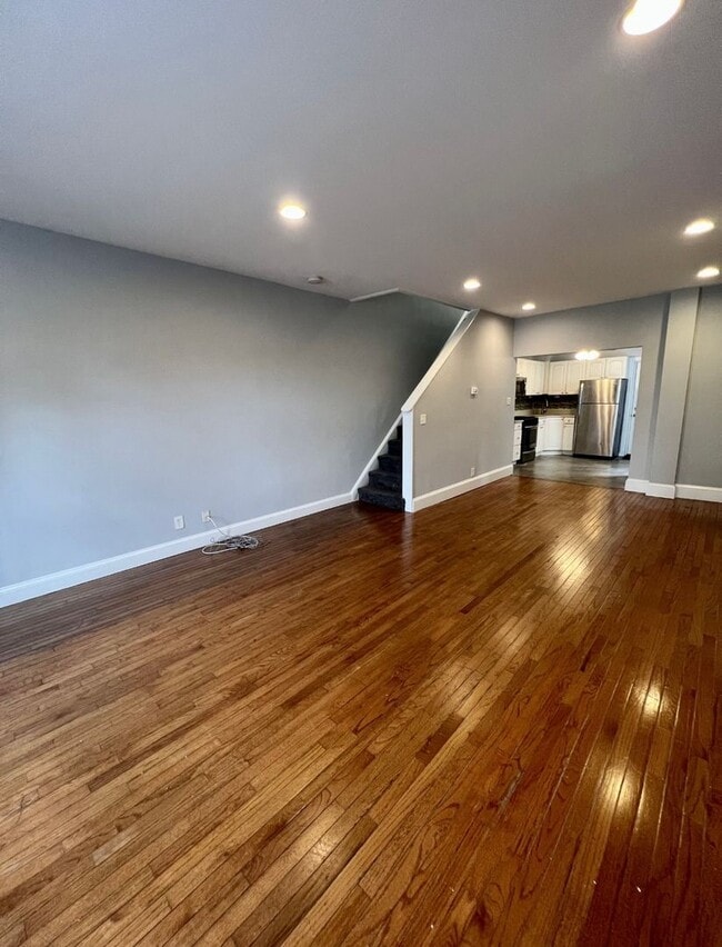 Building Photo - 4655 Smick St