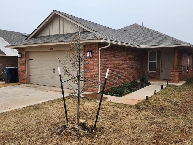 Photo - 4617 Emerald Knoll Rd House