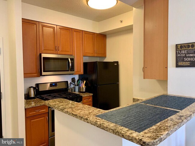 Foto del edificio - 1111 25th St NW