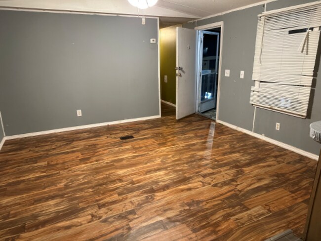 Foto del edificio - 1400 Stantonsburg Rd SE