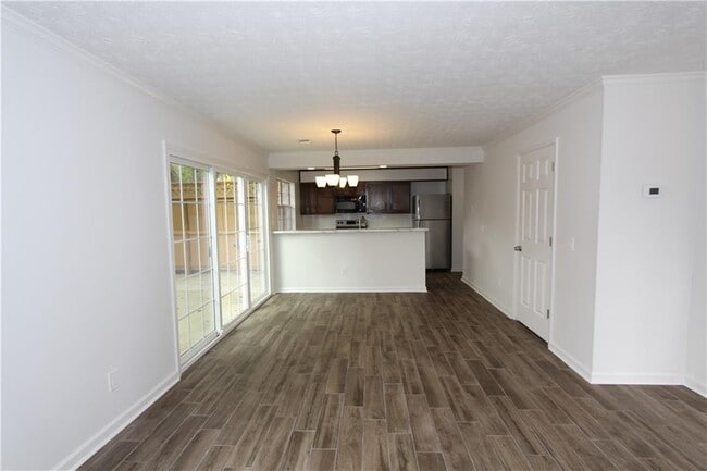 Building Photo - 5577 Clover Rise Ln