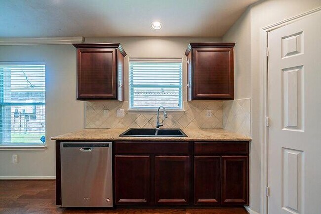 Foto del edificio - Charming 4 beds 3.5 baths in Spring