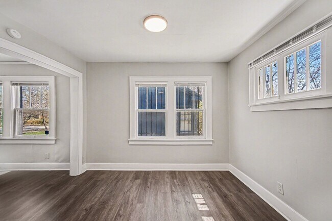 Foto del edificio - Cozy 2 Bed, One Bath Home In Downtown Kansas City!