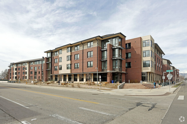 Foto del edificio - Walnut Aggie Village Apartments