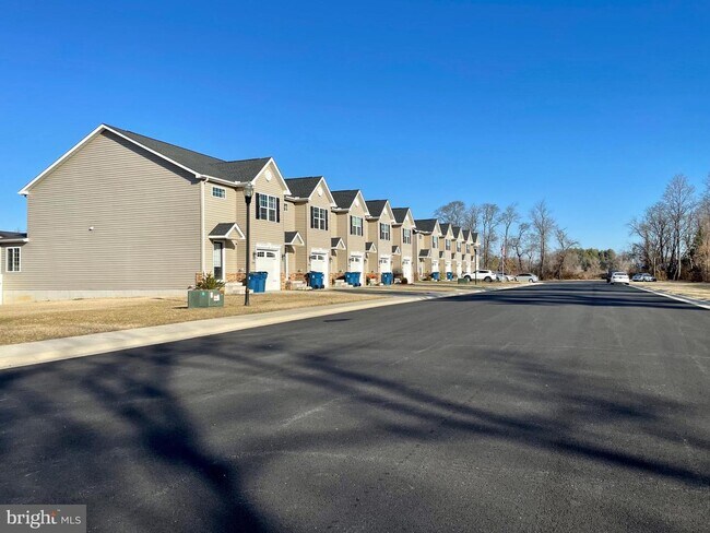 Building Photo - 295 Wynsome Blvd