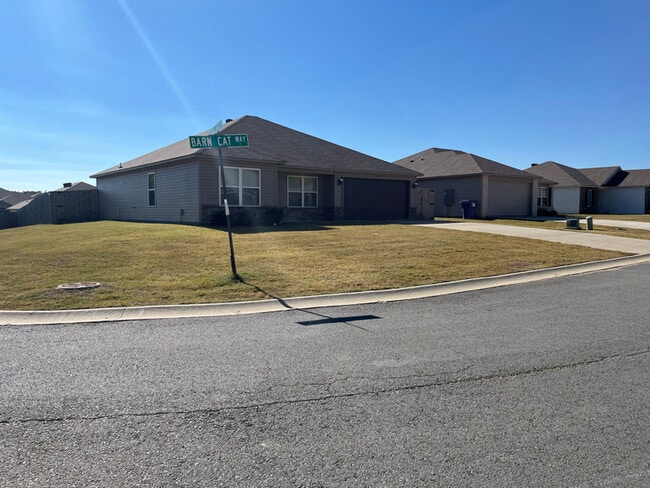 Building Photo - 36 Barn Cat Wy